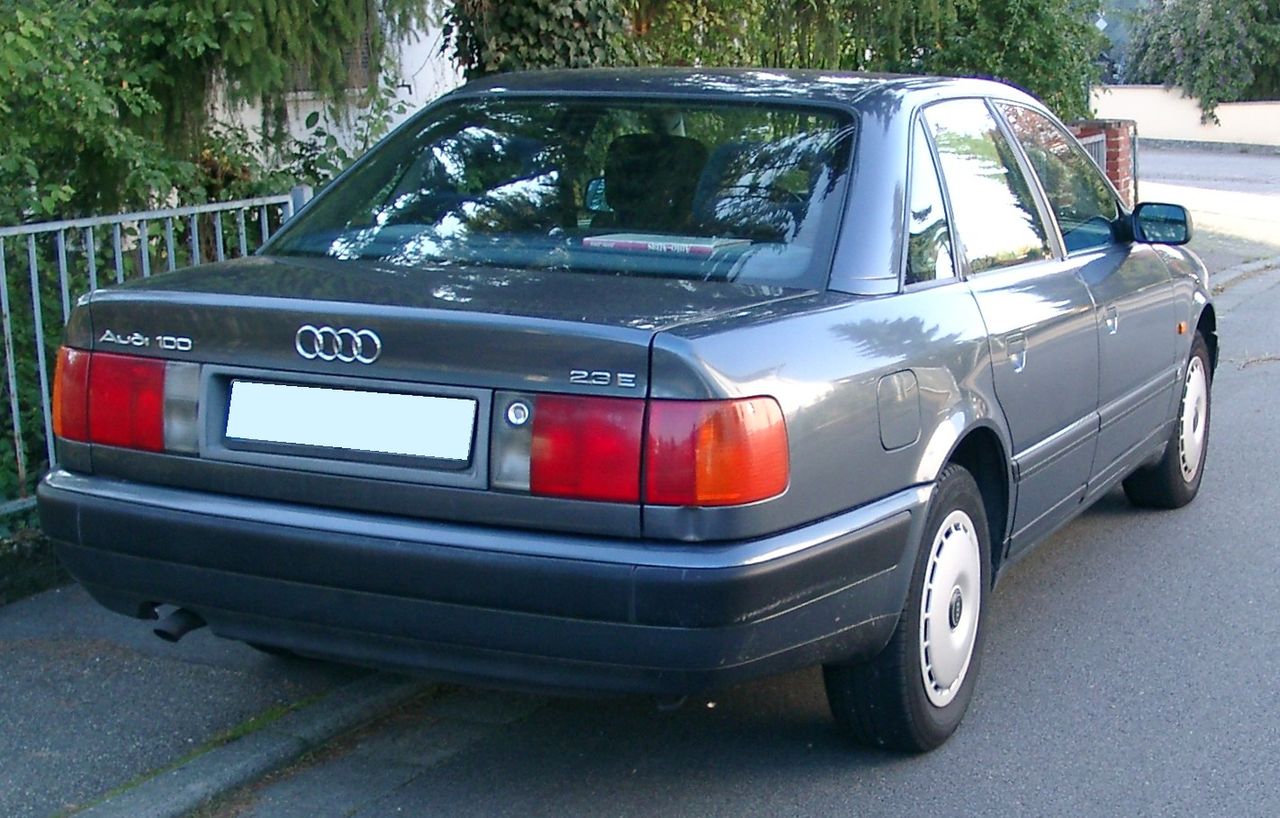Audi 100 (C4)