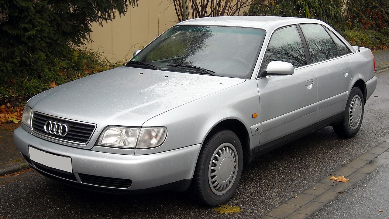 Audi A6 (C4)
